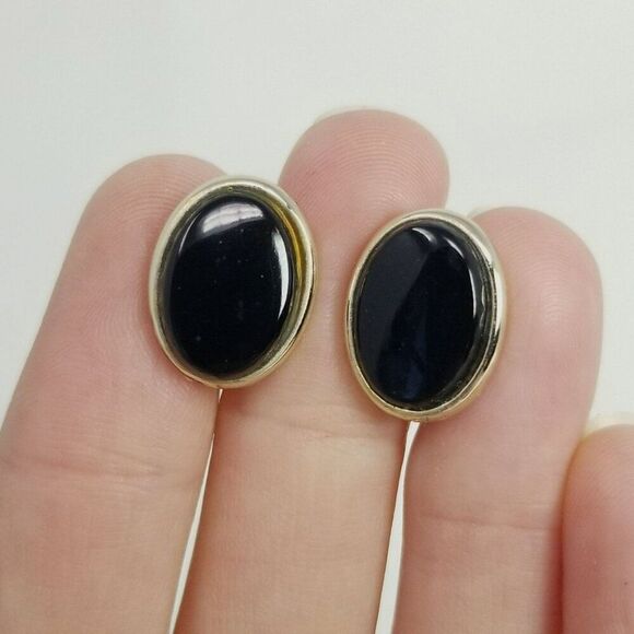 Vintage Longcraft Black Oval Clip On Earrings, Silver Tone Setting, Screw Backs - Picture 7 of 7